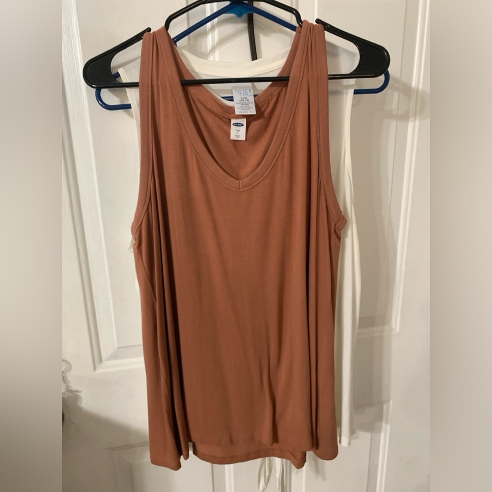 Tank brown